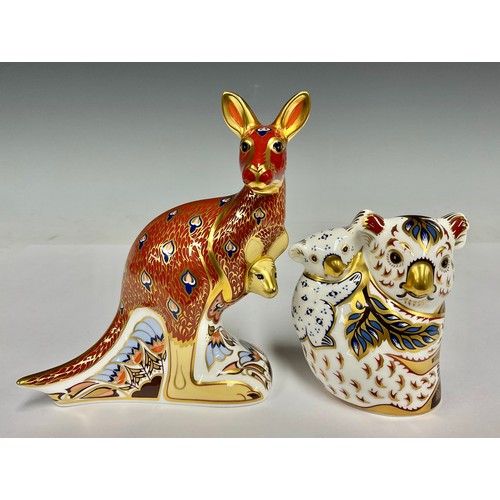 53 - A Royal Crown Derby paperweight, Kangaroo,  Australian Collection, 15cm high, printed marks in gold,... 