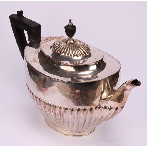 163 - A Queen Anne style silver spirit tea kettle on stand, ebonised handle terminating in shells over a g... 