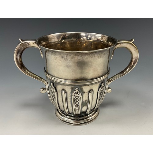 321 - A Victorian silver twin handled porringer, heavy gauge body relief decorated with geometric panels, ... 