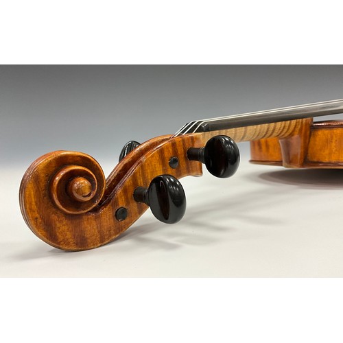 1472 - Carlo Storioni, A full size violin (4/4), two-piece maple back of good figure, equally well-figured ... 