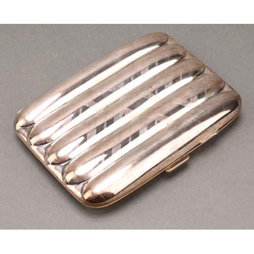 220 - A George V silver cigar case, the hinged cover with machine etching and enclosing a gilt interior, B... 