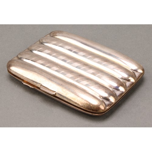 220 - A George V silver cigar case, the hinged cover with machine etching and enclosing a gilt interior, B... 