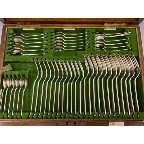 2 - An extensive Walker & Hall oak cased silver plated canteen, for twelve, including dinner, side and d... 