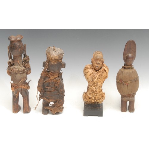 1453 - Tribal Art - a Yaka m'bwoolo fetish figure, typically cloth bound, 24cm high, Democratic Republic of... 