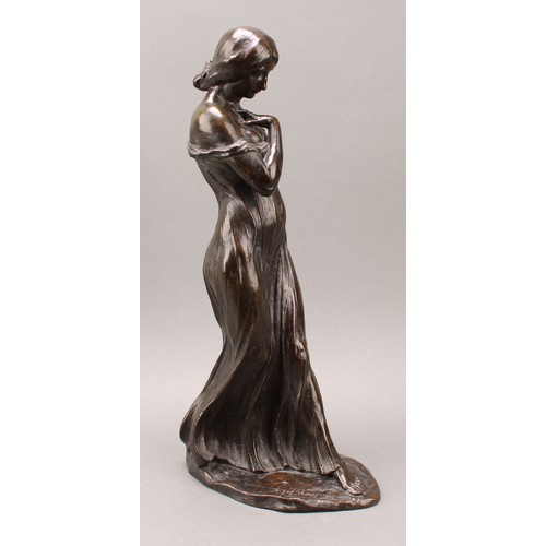 1653 - An Art Nouveau bronze of a pre-Raphaelite beauty, 47cm high