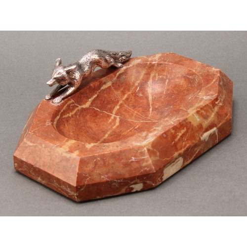 1885 - An early 20th century marble dish or vide poche, surmounted by a silvered model of a fox, running, 1... 