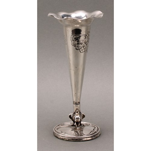 149 - A pair of Art Nouveau silver flower vases, each embossed with stylised flowers, wavy everted rims, s... 