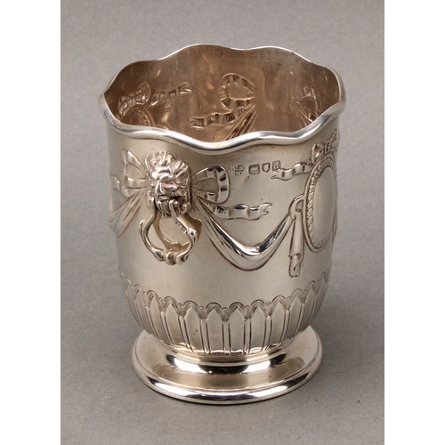 284 - A Victorian silver sweetmeat vase, chased in the Neo-Classical taste, lion mask handles, skirted bas... 