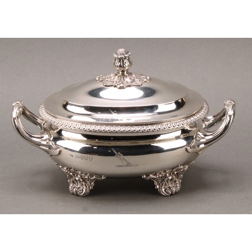 298 - Paul Storr - a pair of George IV silver oval sauce tureens and covers, acanthus bud finials, gadroon... 