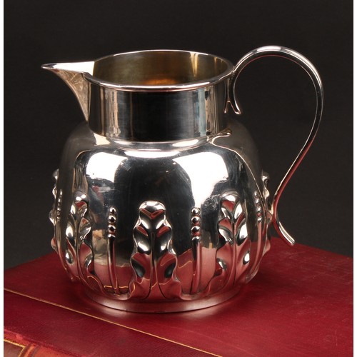 170 - A Victorian silver beer jug, of George III design, chased with a band of stiff acanthus, scroll hand... 