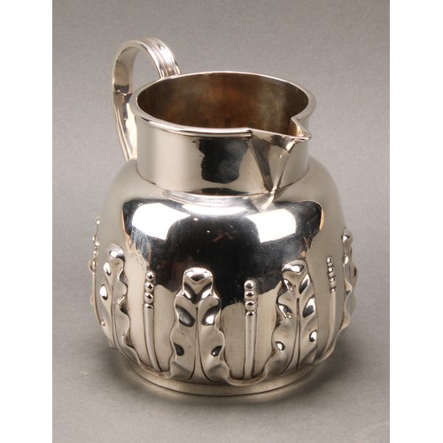 170 - A Victorian silver beer jug, of George III design, chased with a band of stiff acanthus, scroll hand... 