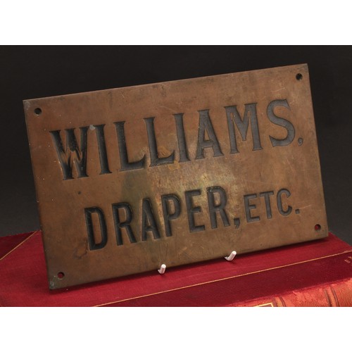 1884 - An early 20th century brass sign or nameplate, Williams, Draper, Etc, 15.5cm x 25cm