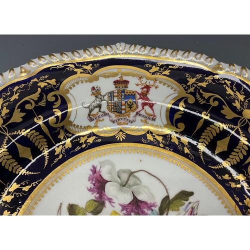 1332 - A pair of Bloor Derby Earl Ferrers pattern dessert plates, c.1815, with armorial crest and floral pa... 