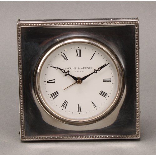 477 - An Elizabeth II silver desk timepiece, 11.5cm diam., retailed by Swaine & Adney, London 1987