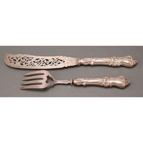 5 - A pair of Victorian silver Albert pattern fish servers, 32cm & 24.5cm long, John Gilbert, Birmingham... 