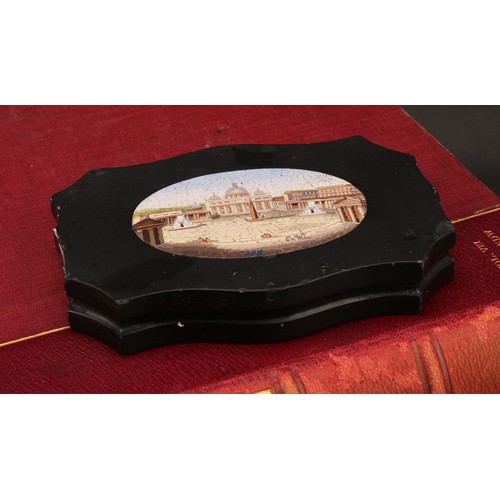 1800 - A 19th century Italian Grand Tour micro mosaic shaped serpentine desk weight, inlaid with a view of ... 