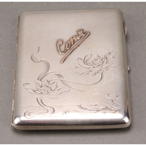 200 - A Russian silver rounded rectangular cigarette case, hinged cover engraved in the Art Nouveau taste ... 