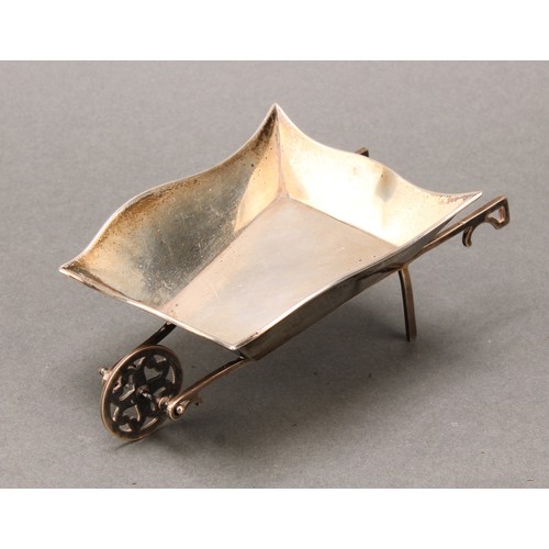 327 - An Edwardian silver novelty nut dish, as a wheelbarrow, 13cm long, Birmingham 1908