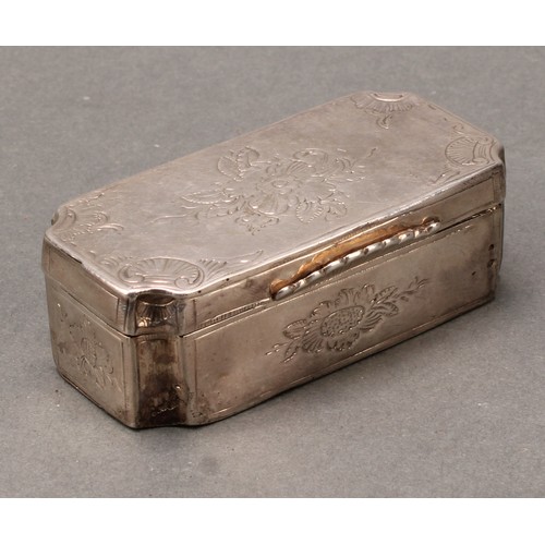 103 - A 19th century Continental silver re-entrant rectangular snuff box, engraved with flowers and sprigs... 