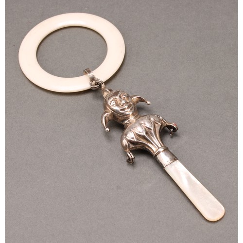 88 - A George VI silver novelty baby's rattle, as a jester, mother of pearl haft, faux ivory teething rin... 