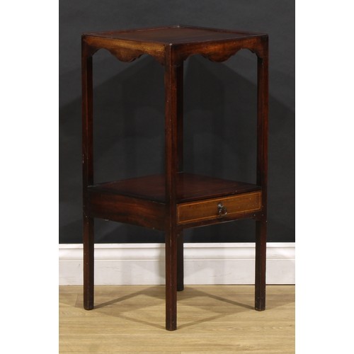 1602 - A George III mahogany corner washstand, drawer to centre, 107.5cm high, 68.5cm wide, 47cm deep, c.18... 