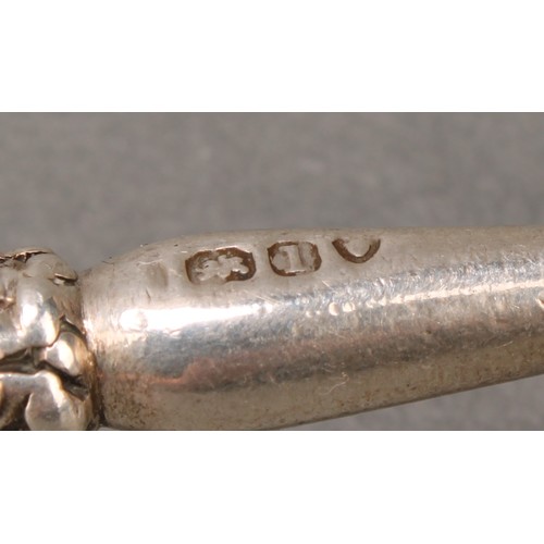 397 - A set of four George IV silver knife rests, lyre-form end supports, 8cm long, London 1826, 182g