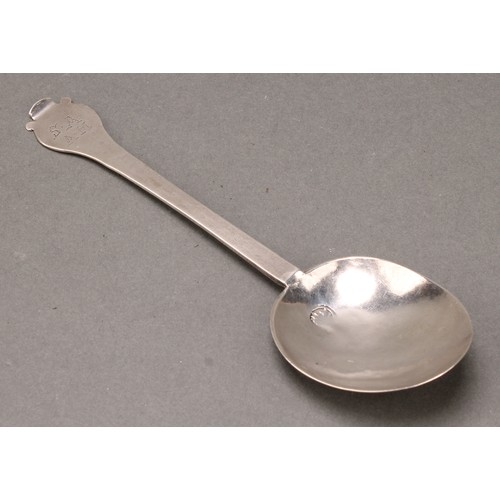 15 - A 17th century provincial silver Trefid pattern spoon, 17cm long, indistinctly marked, c.1695