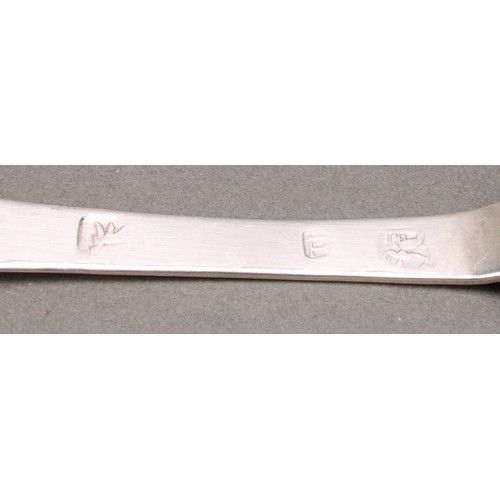 16 - A 17th century provincial silver Trefid pattern spoon, 18.5cm long, maker TB, c.1690