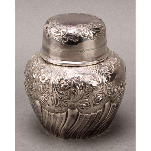 319 - A Victorian silver tea caddy, by W & C Sissons (Walter & Charles Sissons), the press close cover wit... 