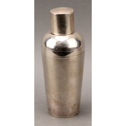 217 - A Chinese silver cocktail shaker, push-fitting cover, planished overall, 20cm high, Luen Wo, Shangha... 