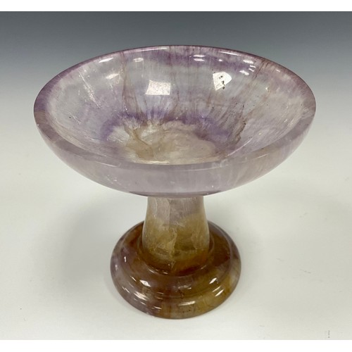 1943 - A Derbyshire Blue John fluorite Cliff Blue vein goblet chalice, shallow pale colour bowl and stem, t... 