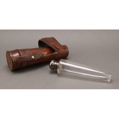 474 - An Edwardian silver mounted glass hunting flask, hinged bayonet cover, 18cm long, London 1903