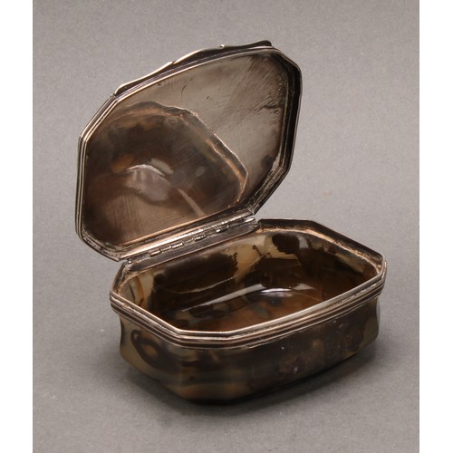 447 - An 18th century silver mounted agate snuff box, stand-away hinged cover cast in the Tenniers taste w... 