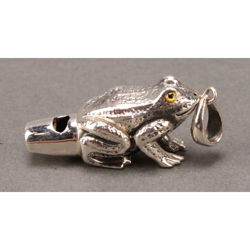 425 - A sterling silver novelty whistle, as a frog, 4cm long