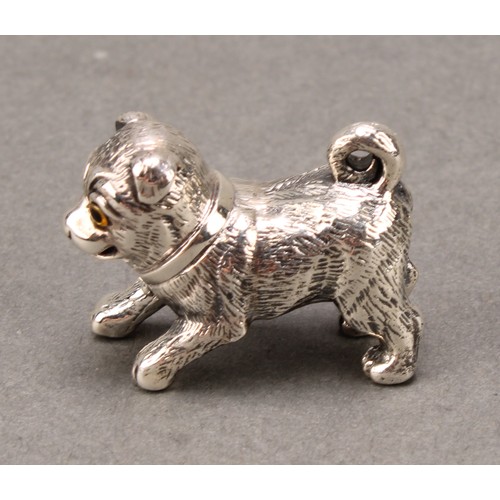 420 - A sterling silver novelty miniature toy figure, as a pug, 3cm long