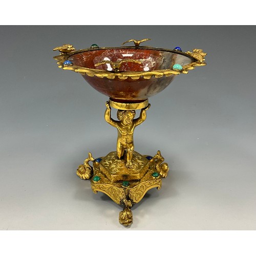 1516 - A 19th century Continental gilt metal and agate pedestal bowl, the rim mounted with Pliny's doves an... 