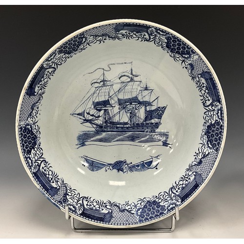 1167 - 19th century pearlware bowls including a late 18th century blue and white bowl, with printed ship vi... 