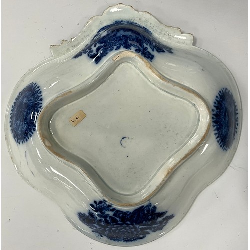 1172 - A 19th century blue and white quatrefoil lobed dish, transferred oriental decoration, possible Staff... 