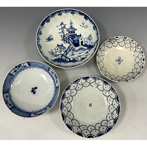 1156 - 18th century blue and white pearlware including a Cambrian ware dish, 11cm dia, conforming smaller d... 