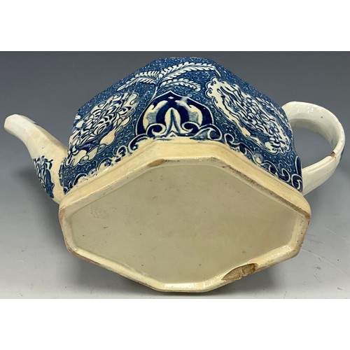 1158 - 18th century blue and white pearlware tea pots including a Smith for Ever tea pot, 13cm high, c.1790... 