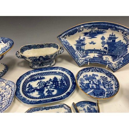 1165 - 19th century blue and white ware including a Don landscape series twin handled tureen with stand, 13... 