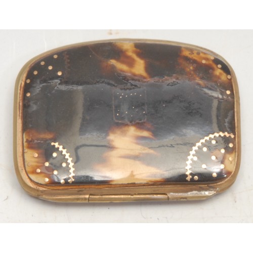 366 - A French Belle Époque tortoiseshell and brass coin purse, the hinged cover picked out in gilt and en... 