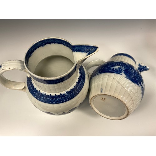 1161A - A Leeds pottery pearlware water jug, transfer printed in the long Bridge pattern, 22.4cm high, gradu... 