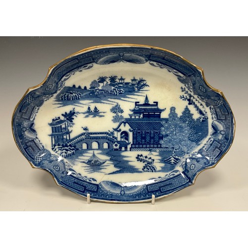 1160A - A late 18th/early 19th century Turners pearlware four section oval Elephant pattern Sweetmeat dish, ... 