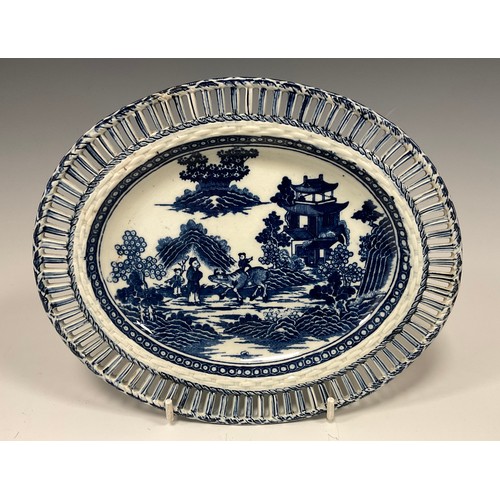 1160A - A late 18th/early 19th century Turners pearlware four section oval Elephant pattern Sweetmeat dish, ... 