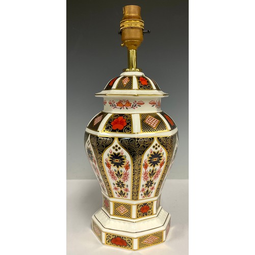 1 - A Royal Crown Derby 1128 Imari pattern table lamp, 31cm high over fittings, first quality