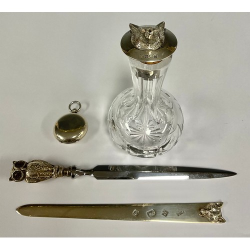 91 - An Elizabeth II silver letter knife, tapered blade, mounted with fox mask, S J Rose & Son, Birmingha... 