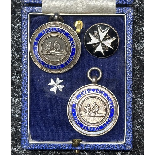 3017 - St Johns medals to two brothers comprising of: WW2 British Defence Medal, Service Medal of the Order... 