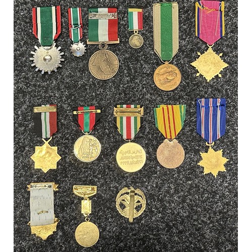 3046 - Middle Eastern Medal Collection comprising of: Iraqi Gulf War 1 Medal: Kuwati Medal for the Liberati... 