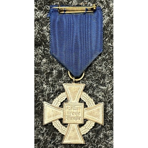 3102 - WW2 Third Reich Treue Dienst Ehrenzeichen, 25 Jahre - Faithful Service Award, 25 years. Complete wit... 